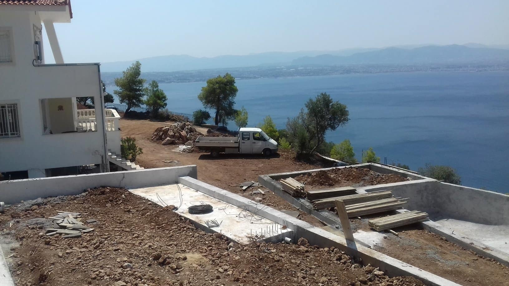 Κατασκευή Πισίνας Σε Οικία